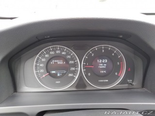 Volvo V60 D3 2.0D MANUÁL,NAVI,AC 2012