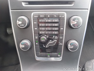 Volvo V60 D3 2.0D MANUÁL,NAVI,AC 2012