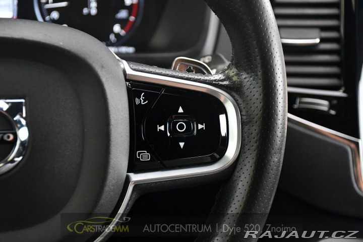 Volvo XC90 D5 AWD MOMENTUM ČR 2017