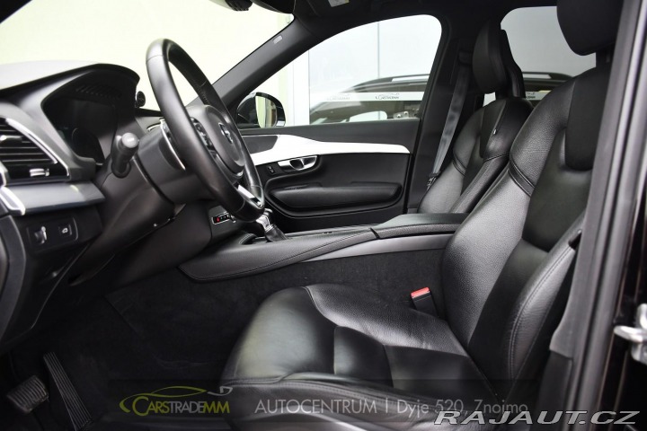 Volvo XC90 D5 AWD MOMENTUM ČR 2017