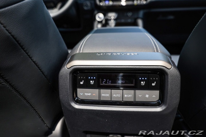 Toyota Land Cruiser First Edition 2.8 D-4D 20 1800