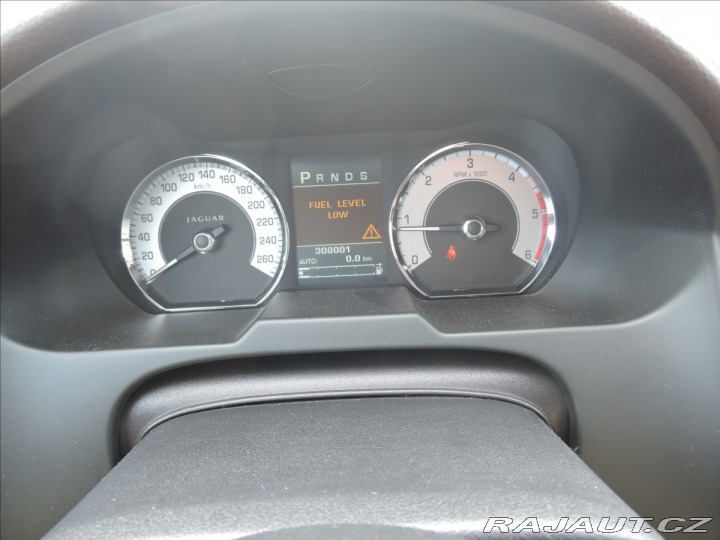 Jaguar XF 3,0 V6 Diesel Aut. Kůže S 2010