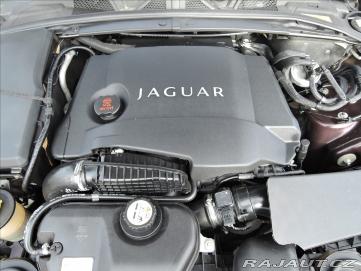 Jaguar XF 3,0 V6 Diesel Aut. Kůže S 2010