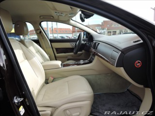 Jaguar XF 3,0 V6 Diesel Aut. Kůže S 2010
