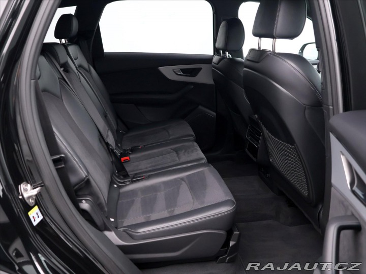 Audi Q7 3,0 2023