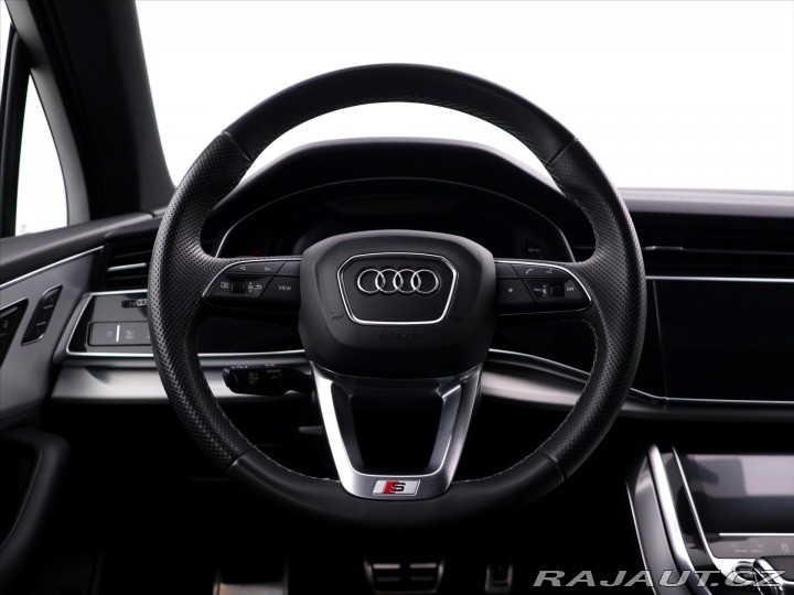 Audi Q7 3,0 2023