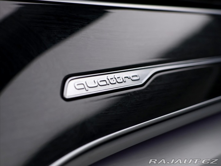 Audi Q7 3,0 2023