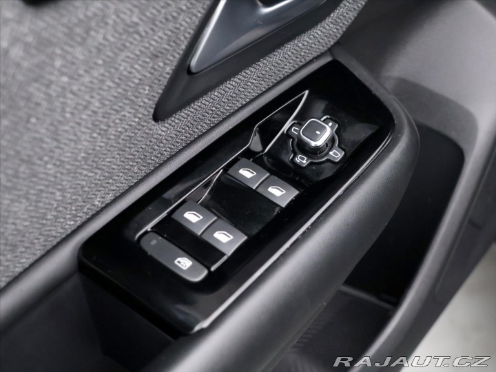 Citroën Ostatní modely C5 X 1,2 PT 130k Aut. Feel 1.M 2022