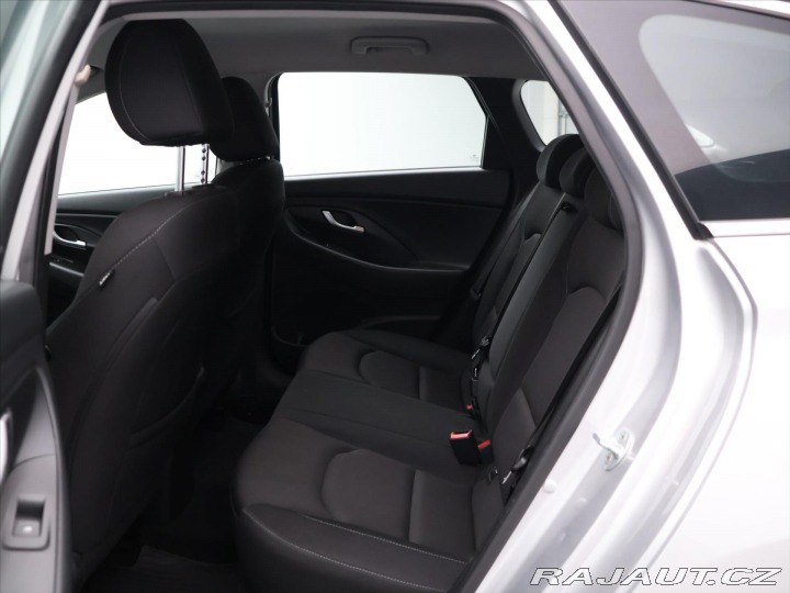 Hyundai i30 1,4 T-GDI 103kW DCT Navi 2019