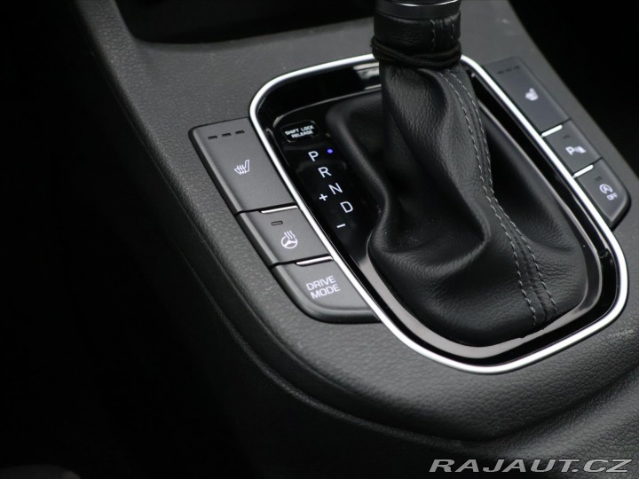 Hyundai i30 1,4 T-GDI 103kW DCT Navi 2019