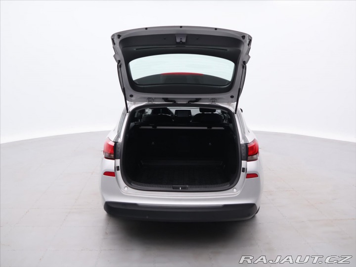 Hyundai i30 1,4 T-GDI 103kW DCT Navi 2019