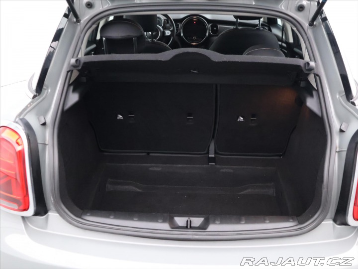 Mini Cooper 1,5 100kW LED CZ 1.Maj. D 2022