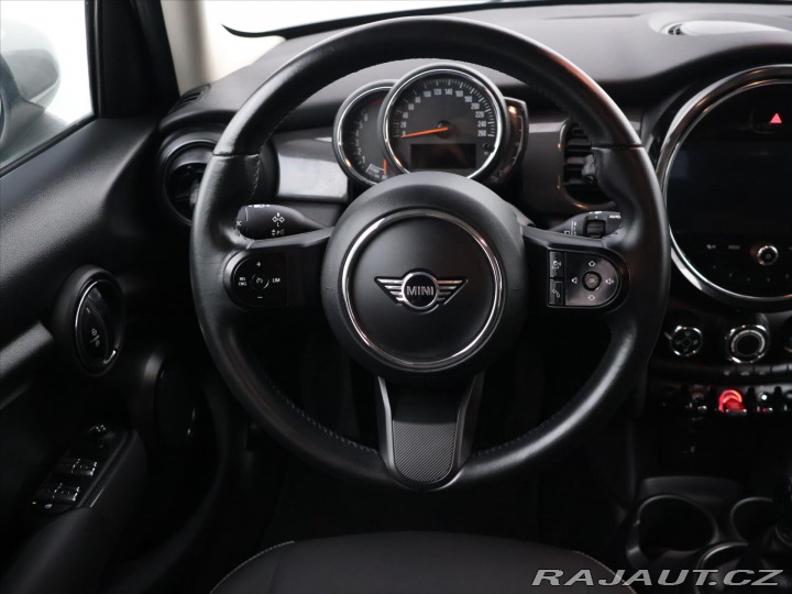Mini Cooper 1,5 100kW LED CZ 1.Maj. D 2022