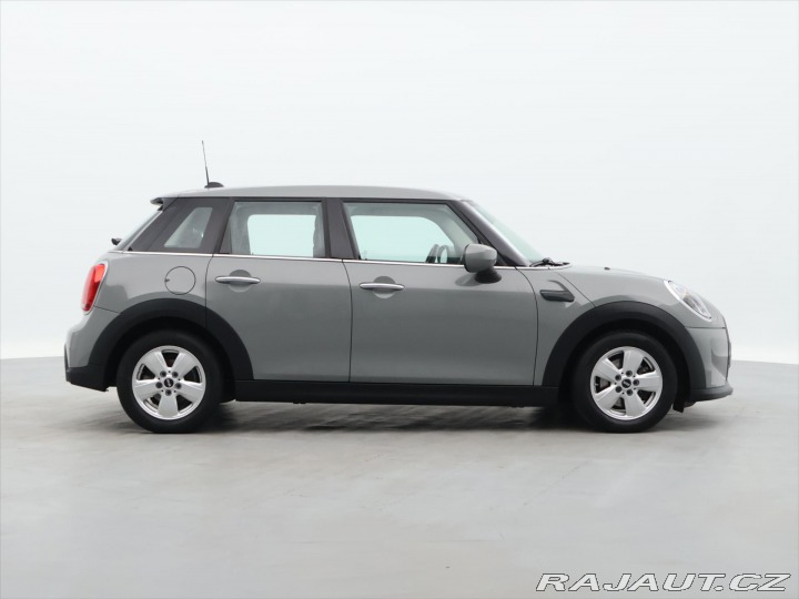 Mini Cooper 1,5 100kW LED CZ 1.Maj. D 2022