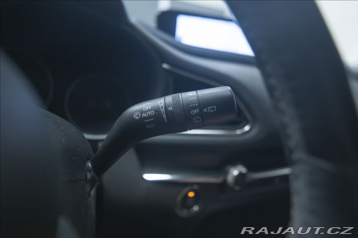 Mazda CX-30 2,0 SKYACTIV-X NAVI KAMER 2019