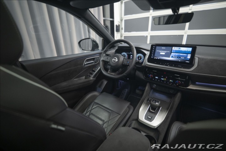 Nissan Qashqai 1,3 DIG-T MHEV AT NAVI PA 2024