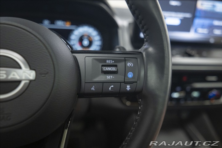 Nissan Qashqai 1,3 DIG-T MHEV AT NAVI PA 2024