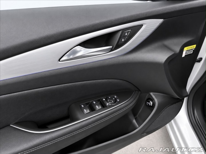 Opel Insignia 2,0 CDTI 128 KW,COUNTRY T 2022