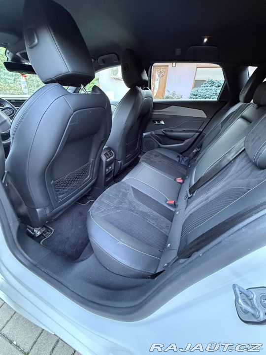 Peugeot 308 1,5 BlueHDi 2022