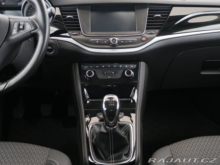 Opel Astra 1.6CDTi,118KW,Manuál,CZ 1800