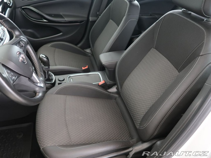 Opel Astra 1.6CDTi,118KW,Manuál,CZ 1800