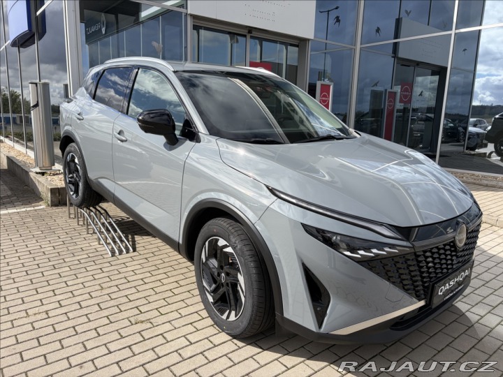 Nissan Qashqai 1,3 1,3 DIG-T 103kW N-CON 2026