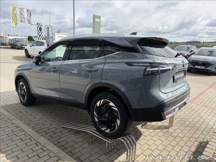 Nissan Qashqai 1,3 1,3 DIG-T 103kW N-CON 2026