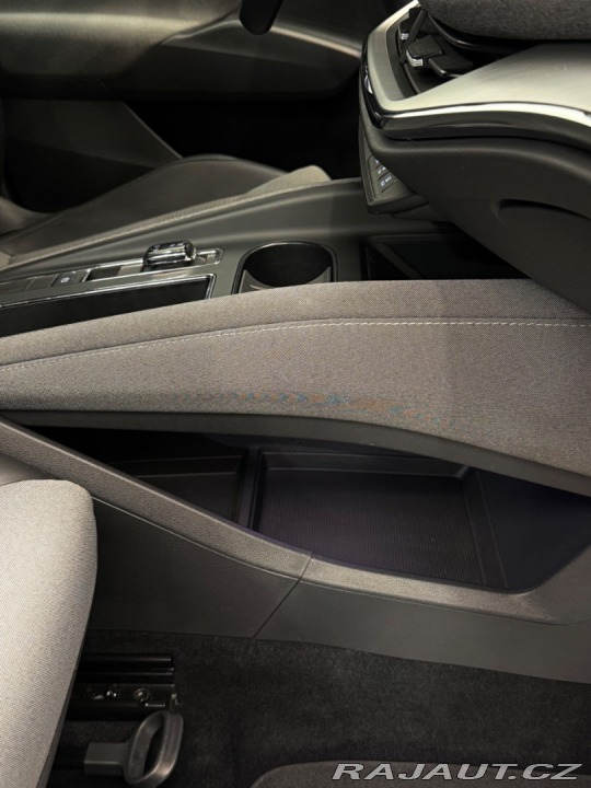Škoda Enyaq iV 80 LOFT 150 kW • TEPE 2021