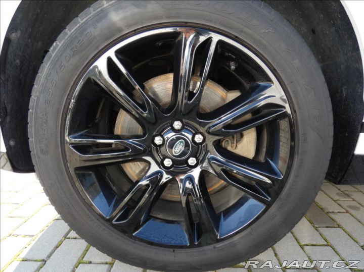 Land Rover Range Rover Velar 3,0 D300 R-Dynamic SE,1ma 2022