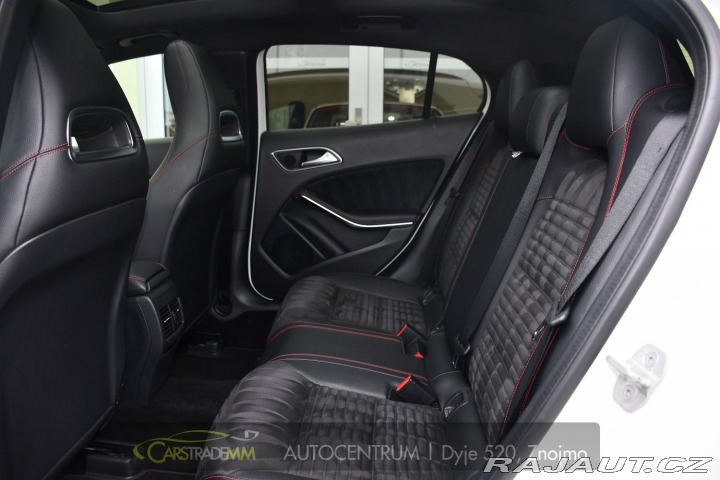 Mercedes-Benz GLA 220CDI AMG NAVI AT 2015