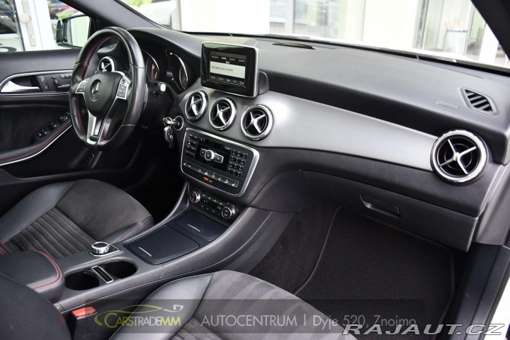 Mercedes-Benz GLA 2015