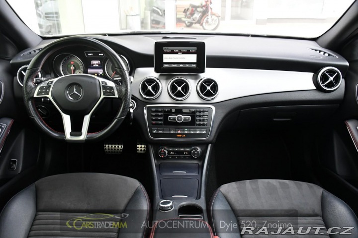 Mercedes-Benz GLA 2015