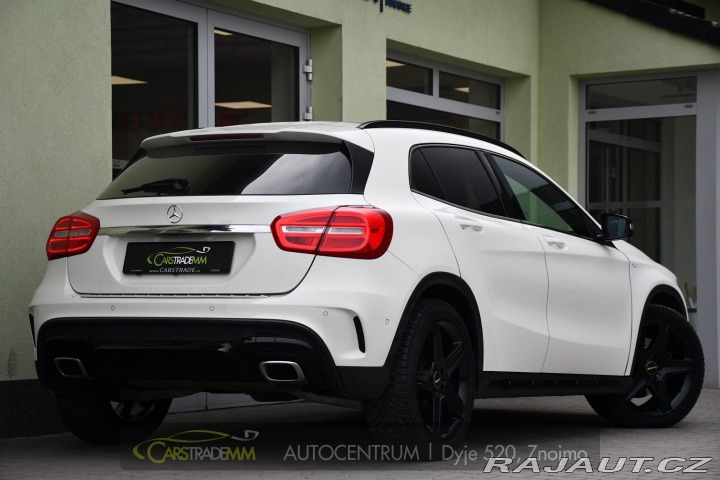 Mercedes-Benz GLA 220CDI AMG NAVI AT 2015