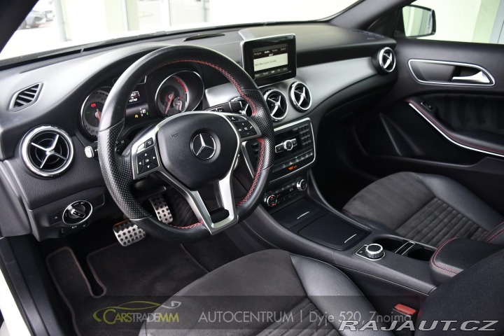 Mercedes-Benz GLA 2015