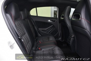 Mercedes-Benz GLA 2015