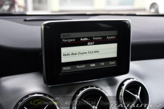 Mercedes-Benz GLA 2015