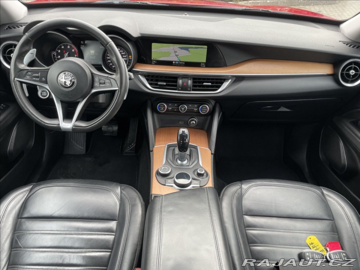 Alfa Romeo Stelvio 2,0 Turbo 280k Q4 AT8 4x4 2017