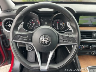Alfa Romeo Stelvio 2,0 Turbo 280k Q4 AT8 4x4 2017