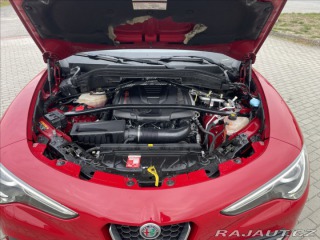 Alfa Romeo Stelvio 2,0 Turbo 280k Q4 AT8 4x4 2017
