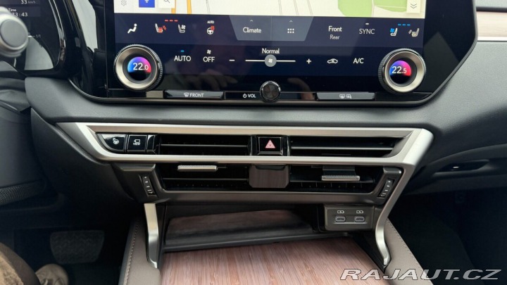 Lexus Ostatní modely RX 450h plus 450H+ 2,5 PHEV LUXURY PAN 2025