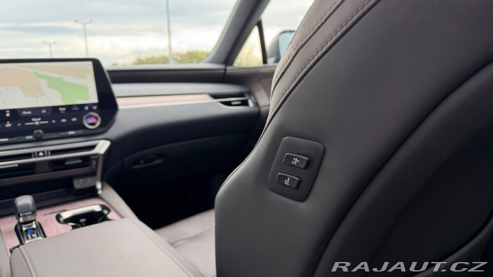 Lexus Ostatní modely RX 450h plus 450H+ 2,5 PHEV LUXURY PAN 2025