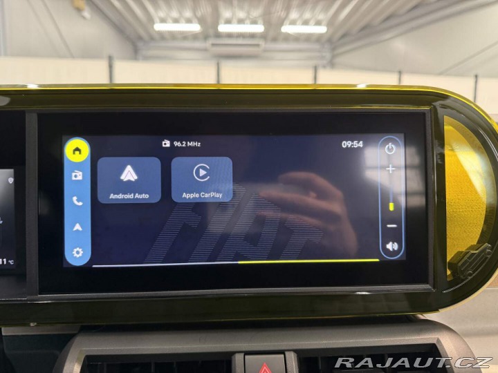 Fiat Grande Panda La Prima 1.2 Turbo Hybrid 2026