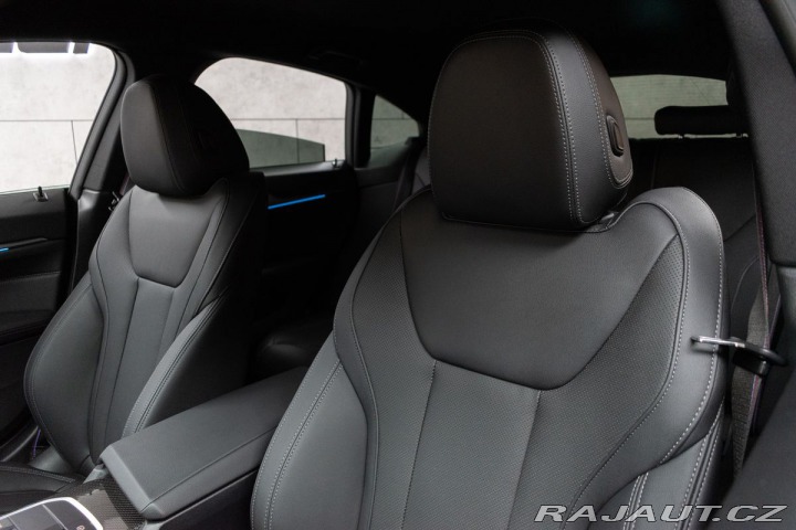 BMW 4 420d xD ///M*ZÁRUKA*TAŽNÉ 2025