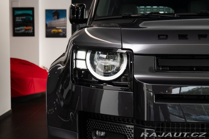 Land Rover Defender 110 D200 2024
