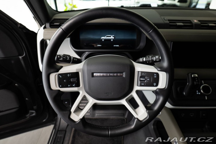 Land Rover Defender 110 D200 2024