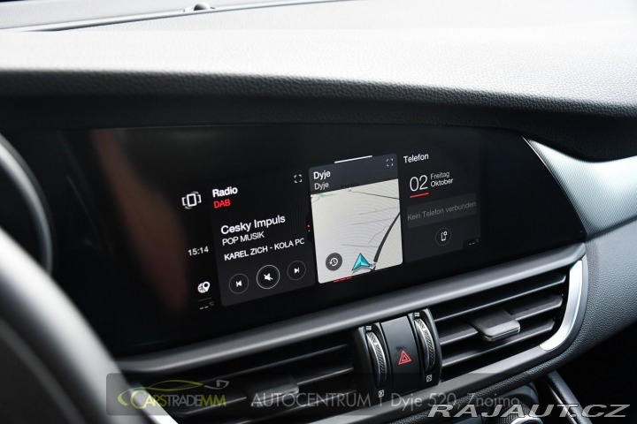 Alfa Romeo Giulia 2.0T 16V 206kW VELOCE AT8 2024