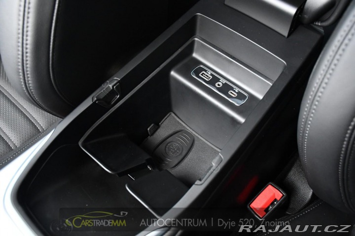 Alfa Romeo Giulia 2.0T 16V 206kW VELOCE AT8 2024