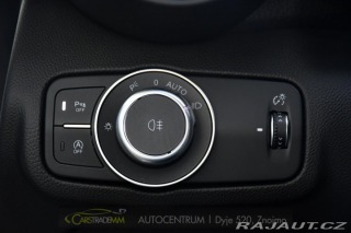 Alfa Romeo Giulia 2.0T 16V 206kW VELOCE AT8 2024
