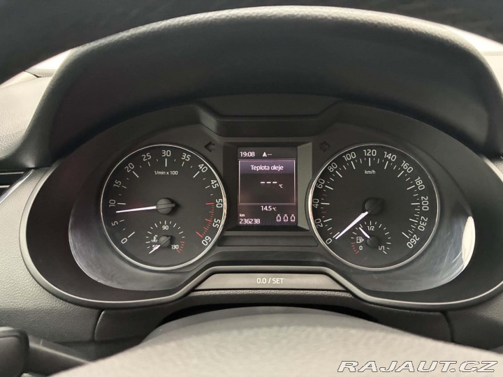 Škoda Octavia 1,6 TDI 81kW Aut.klima Te 2015
