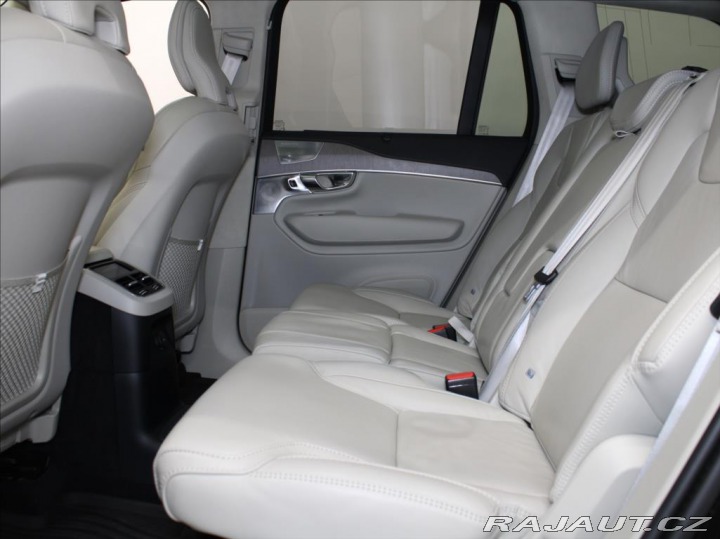 Volvo XC90 2,0 T8 Ultimate Bright B& 2022